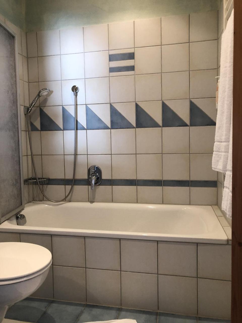 Landgasthof Schmidbaur Donauwörth Esterno foto
